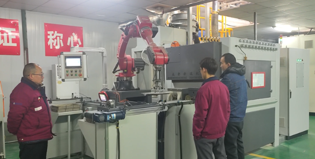 屯昌自动喷砂机选型要点，看完少走弯路。